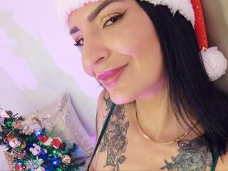 Alter: 41 / Zwilling - Alter: 165 / normal - Geschlecht: weiblich - Ausrichtung: heterosexuell - Haare: schwarz / lang - Piercing: keins - bewebmaster-Alter: D - Hautfarbe: latina - Augen: braun - Rasur: vollrasiert